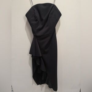 Elliatt Black Asymmetrical Ruffle Strapless Dress Size Medium Women’s